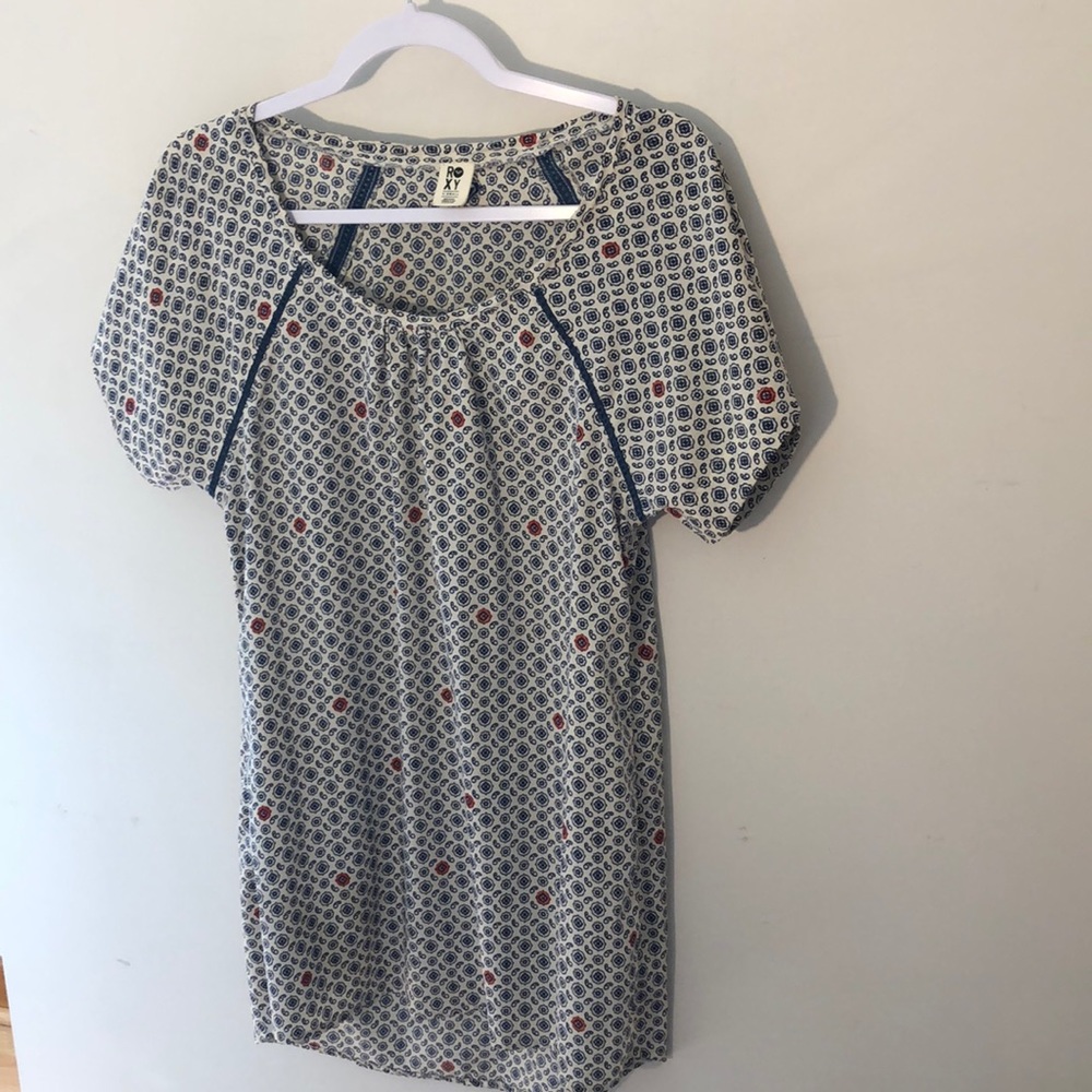 Roxy/Dress/Beach cover